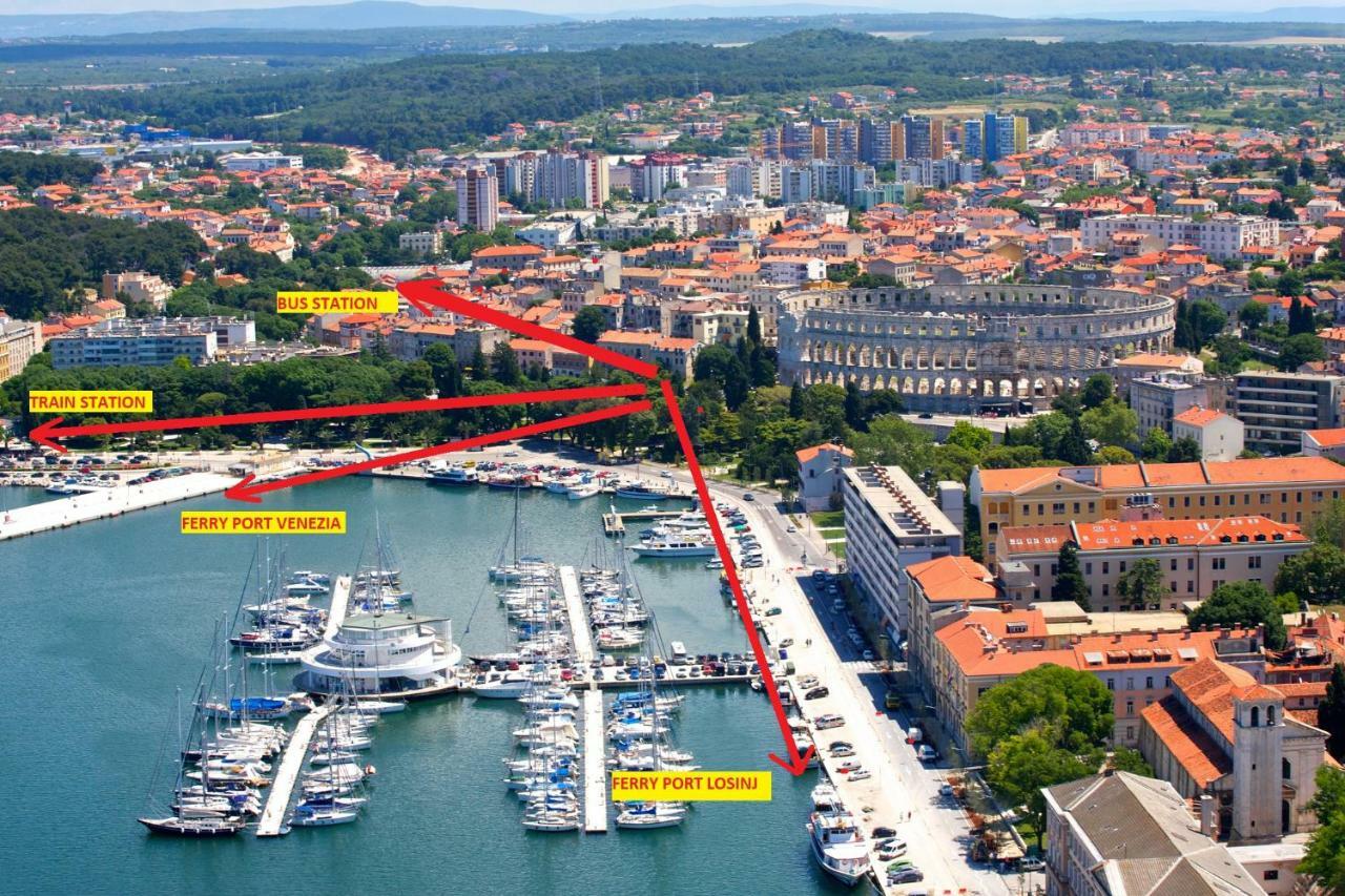 Arena * Pula